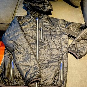 Vineyard vines packable puffer